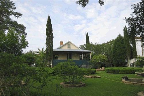 Maison Des Amis Breaux Bridge Екстериор снимка